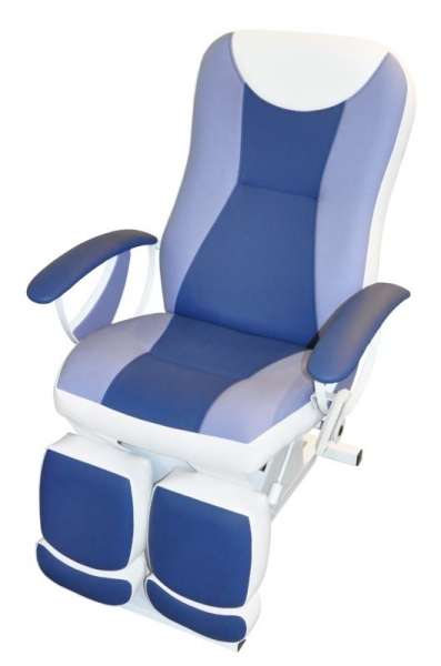 Педикюрное косметологическое кресло «Ирина» (электропривод, 2 мотора) (высота 550 - 850мм, спинка)